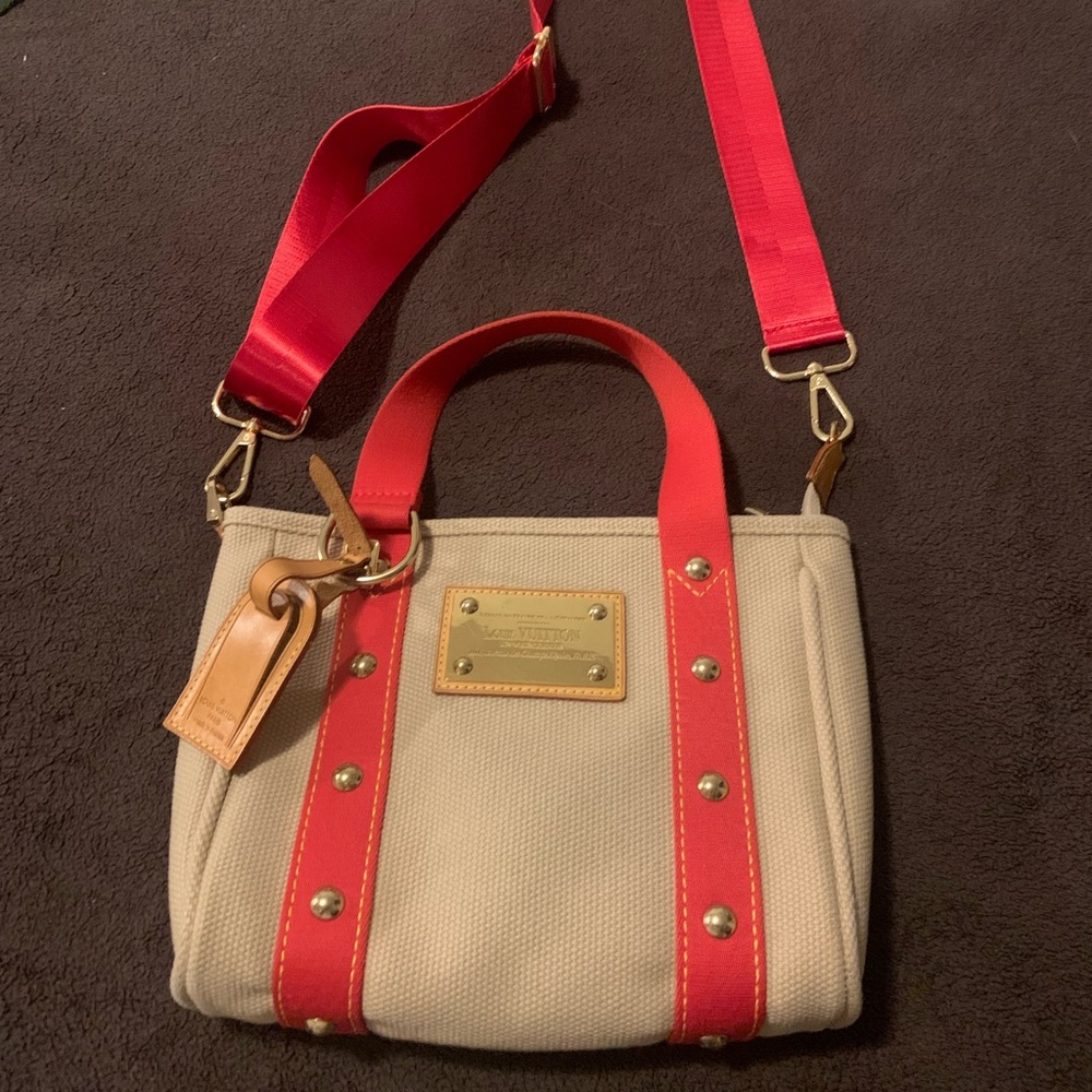 Authentic Louis Vuitton Antigua cabals pm